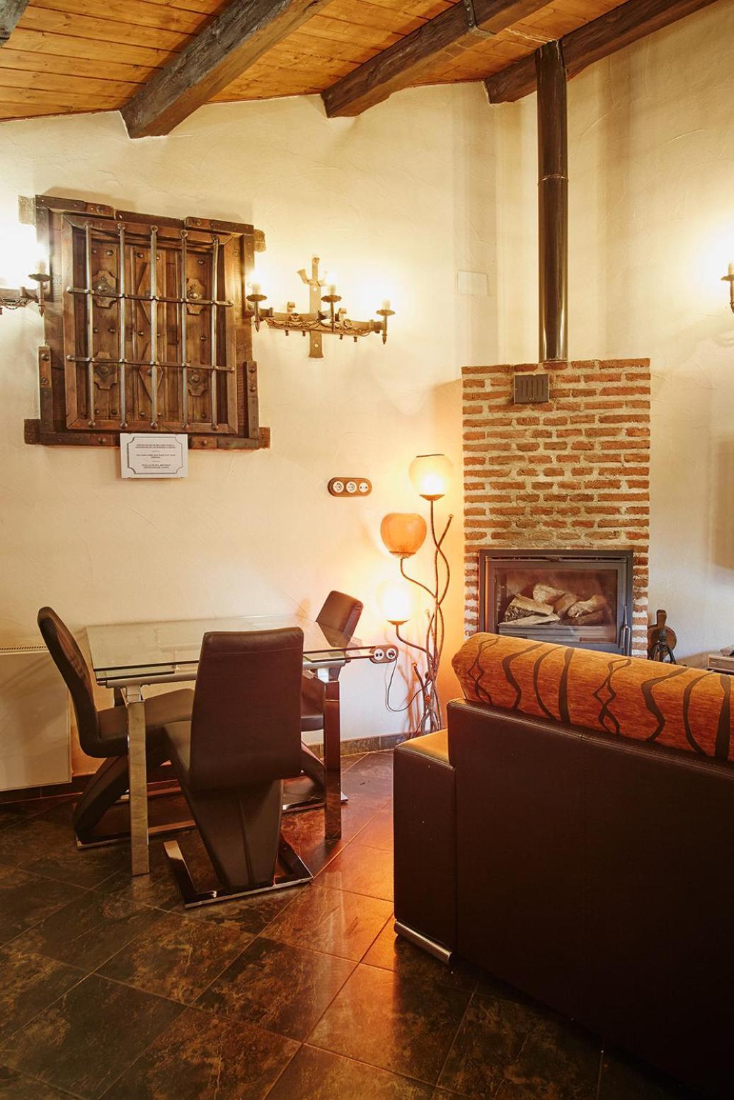 Villa Casa De Cucu Navaluenga Ávila Exterior foto